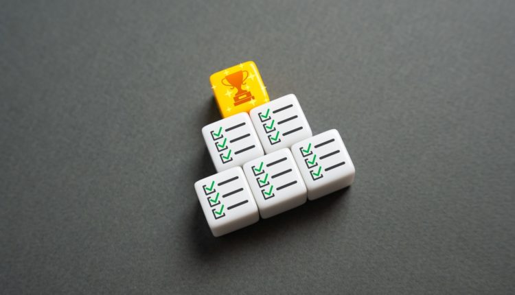 Complete all tasks and get a prize. Achievement of the best employee. Awards and recognition