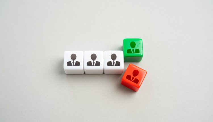 Onboarding als strategische Lösung zur Mitarbeiterbindung 2 The team replaces its member with a new one.