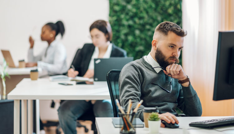 eLearning-Kursmarktplätze vs. Selbsthosting: Was ist das Beste für Ihre Online-Kurse? 2