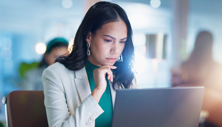 Strategien zum Umgang mit und zur Vermeidung von KI-Halluzinationen in L&D 4 Strategien zum Umgang mit und zur Vermeidung von KI-Halluzinationen in L&D 4